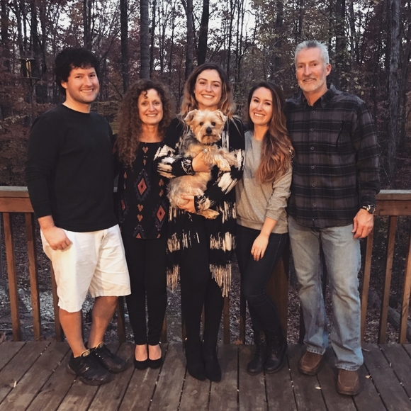 Meet you Posher, Jess - Picture 3 of 3